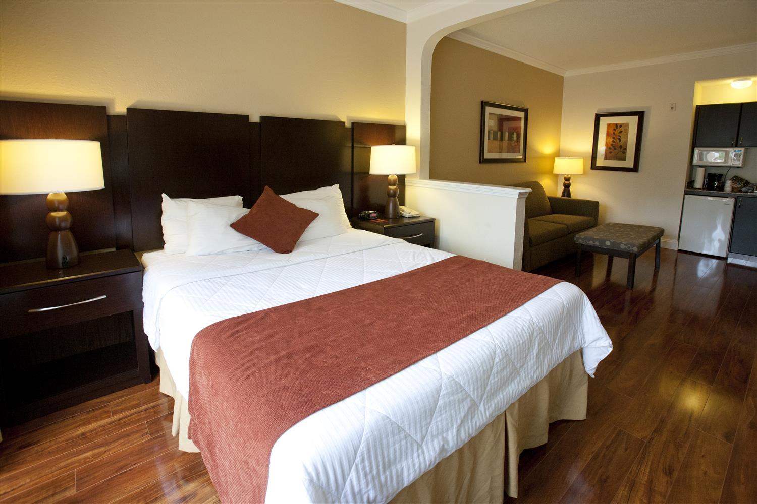 Best Western Plus Ambassador Suites Venice Gardens Extérieur photo